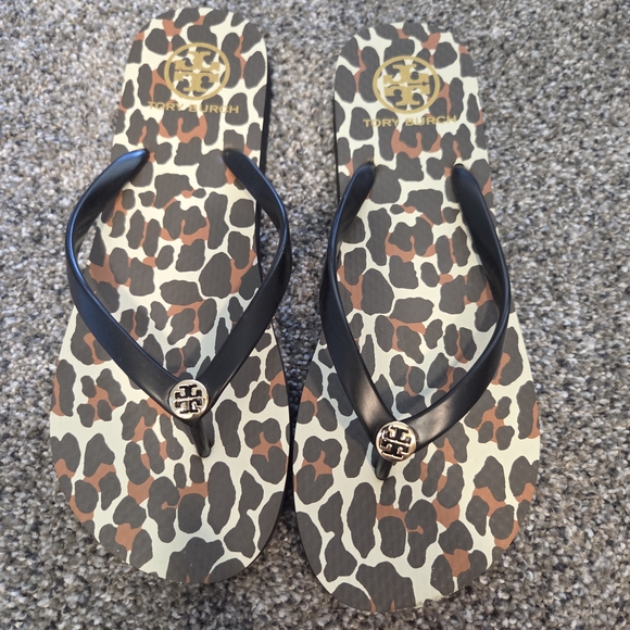 Tory Burch Leopard Print Flip Flops - Black and Brown - Picture 3 of 4